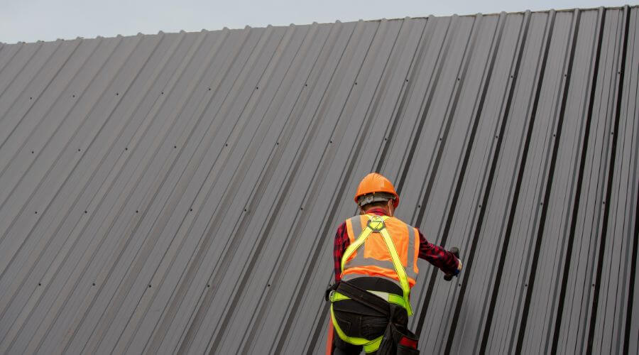 Professional Flat Roofing Installation in Wilson, MI